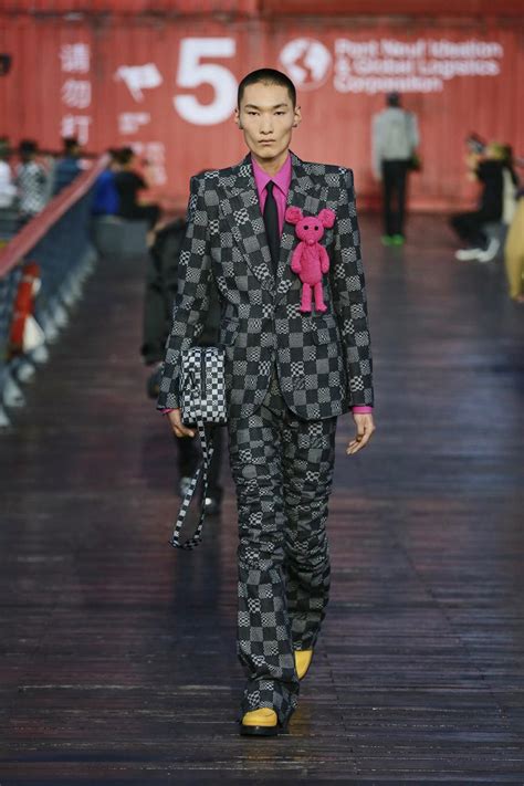 louis vuitton menswear spring 2021|louis vuitton men's overalls 2021.